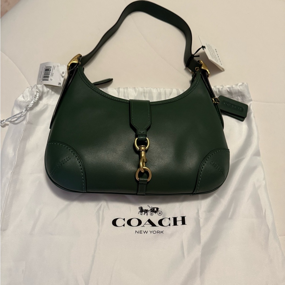 NEW WITH TAGS Coach Dark Green Smooth Leather Shoulder Bag with brushed gold NWT